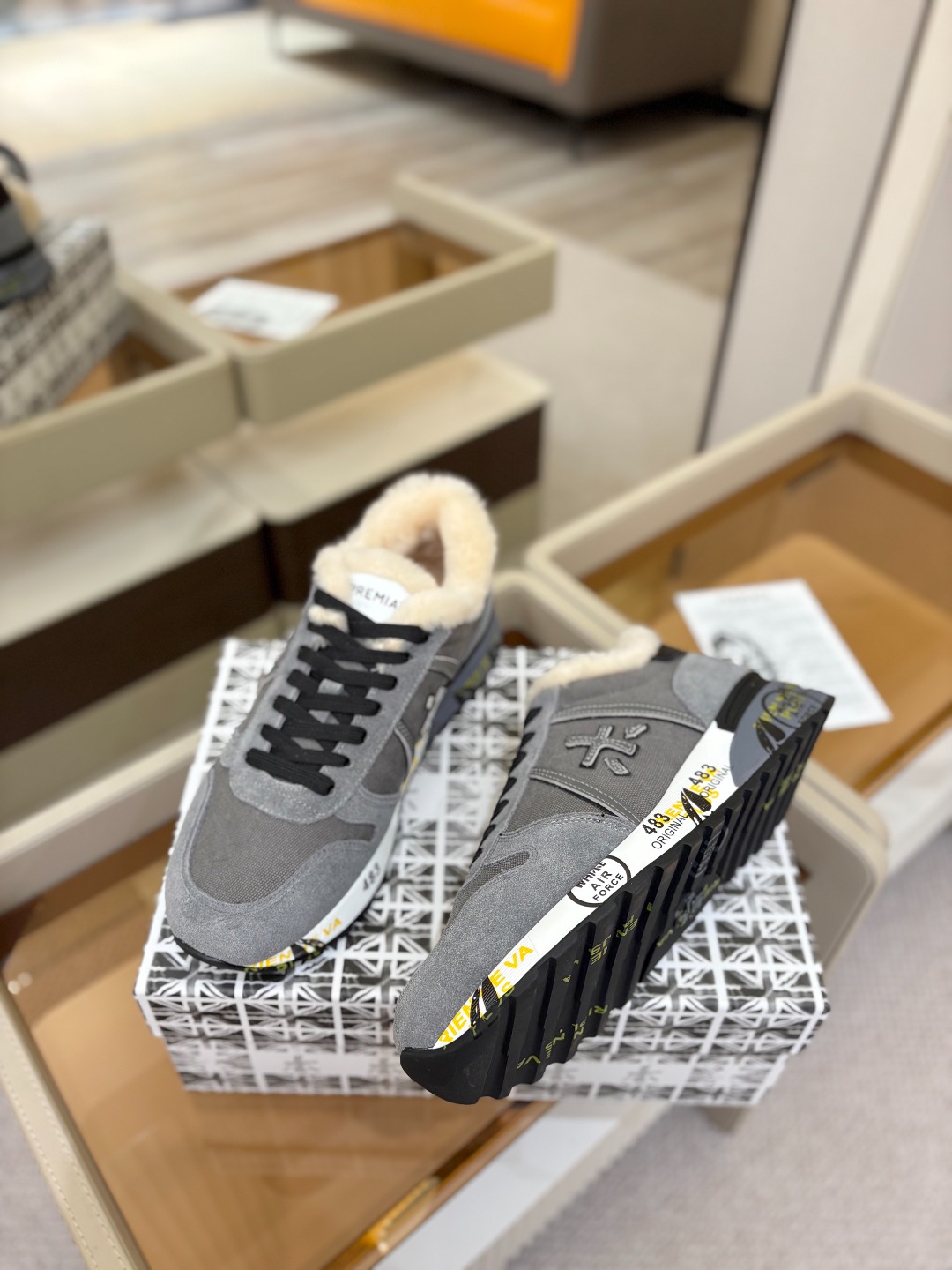 普瑞米亚达 Premiata Lander Trainers 兰诺系列米字低帮复古百搭 休闲训练运动鞋p