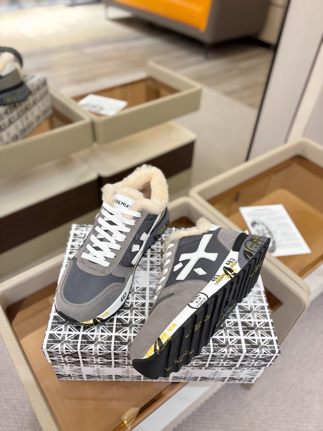 普瑞米亚达 Premiata Lander Trainers 兰诺系列米字低帮复古百搭 休闲训练运动鞋p