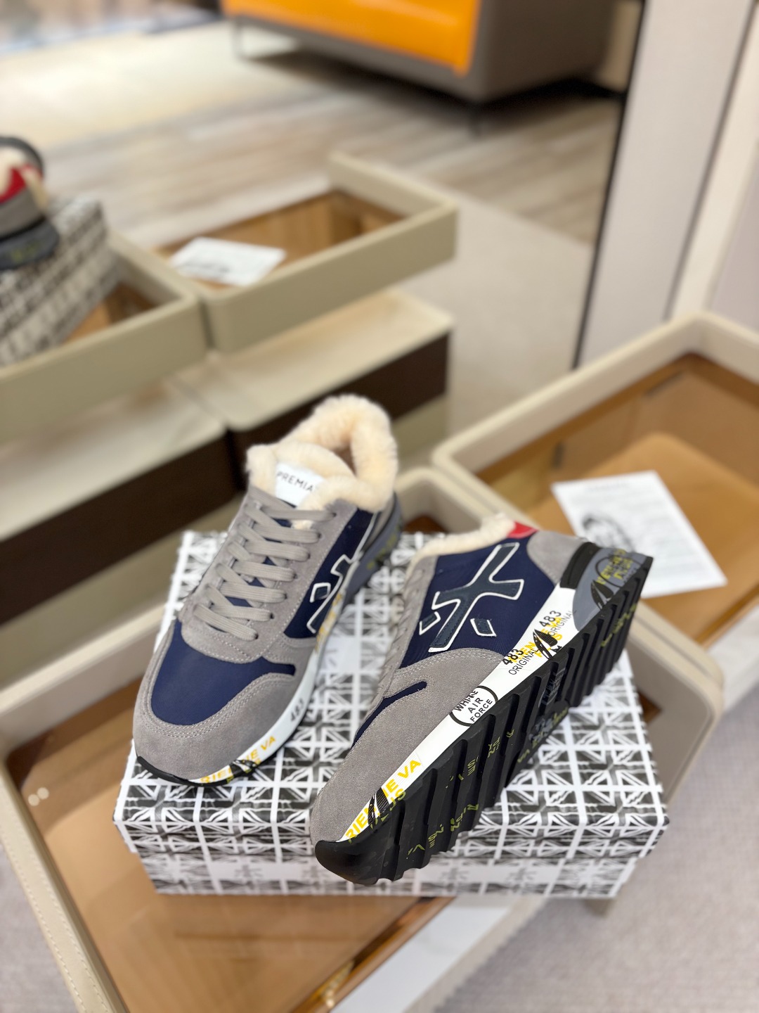 普瑞米亚达 Premiata Lander Trainers 兰诺系列米字低帮复古百搭 休闲训练运动鞋p