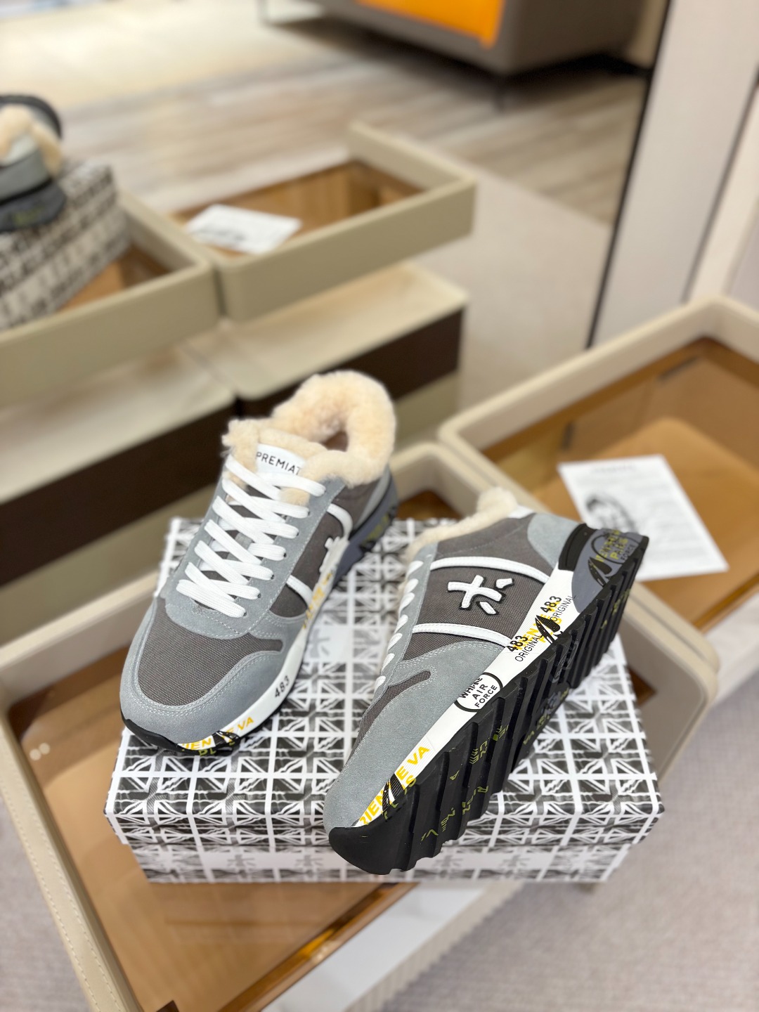 普瑞米亚达 Premiata Lander Trainers 兰诺系列米字低帮复古百搭 休闲训练运动鞋p