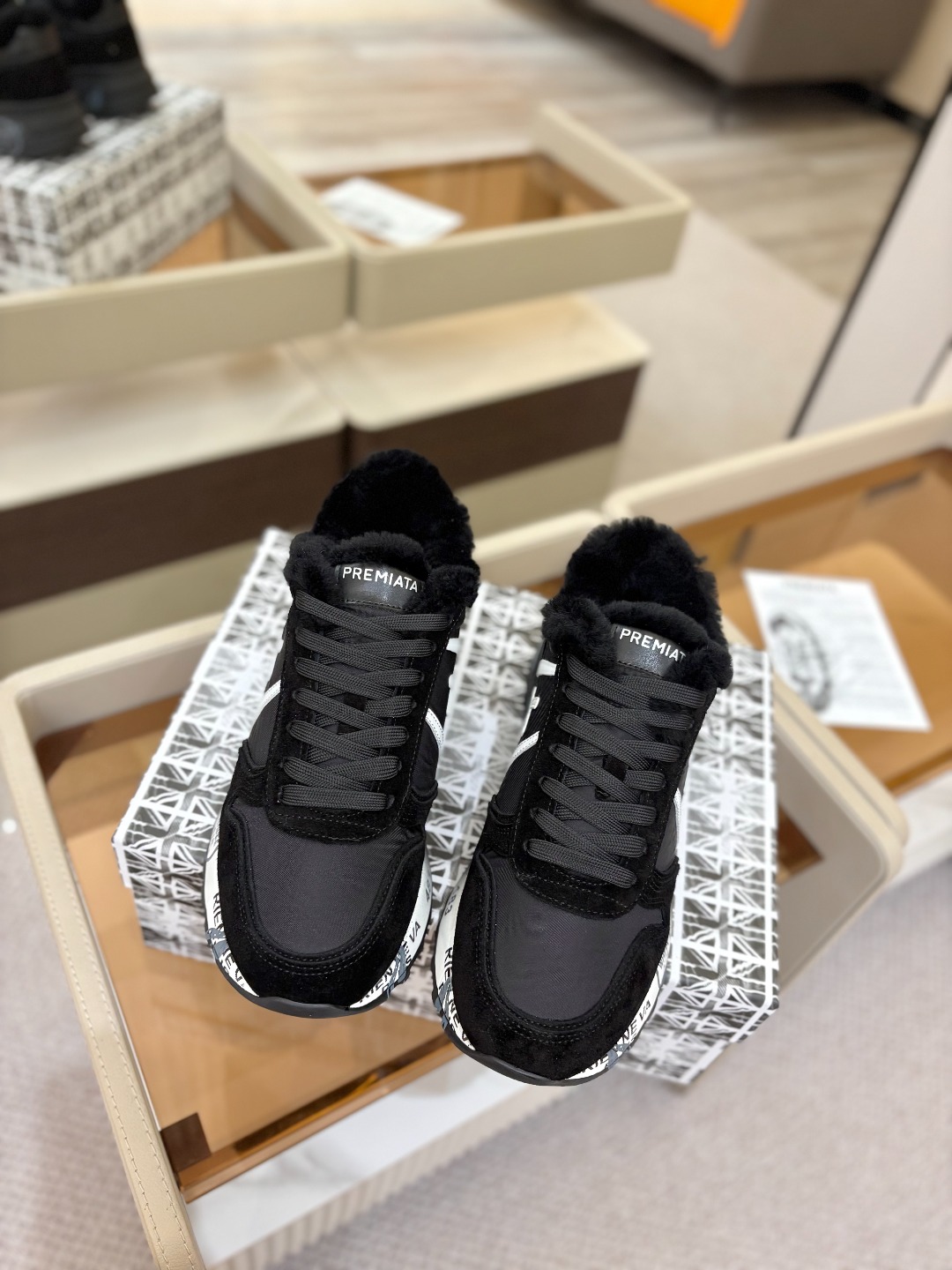 普瑞米亚达 Premiata Lander Trainers 兰诺系列米字低帮复古百搭 休闲训练运动鞋p