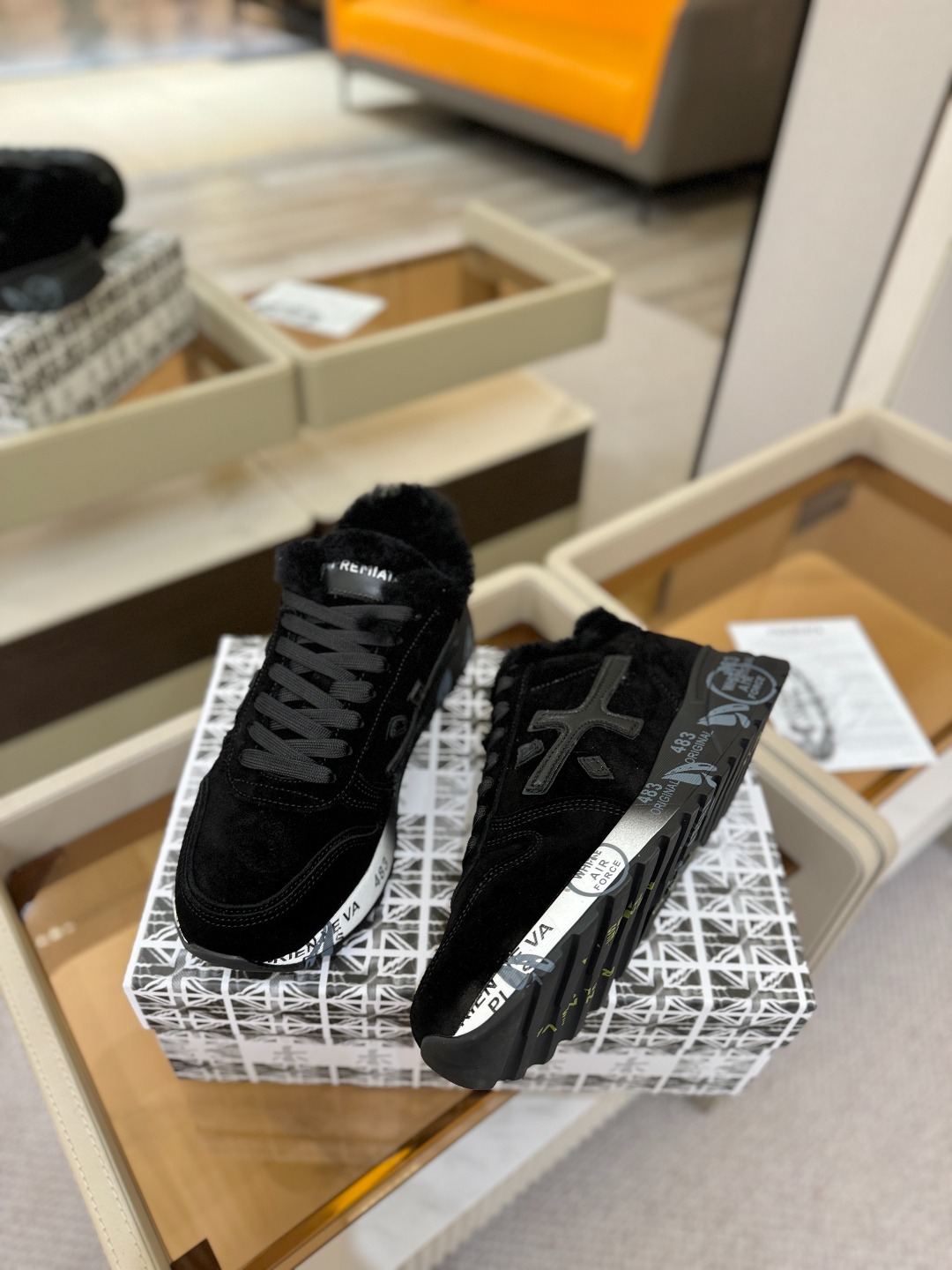 毛里 普瑞米亚达 Premiata Lander Trainers 兰诺系列米字低帮复古百搭 休闲训练运