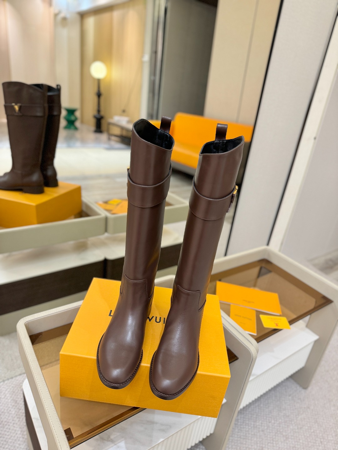 L✔️驴家秋冬 金属扣装饰骑士靴 真皮底 真皮沿条 成皮包跟 驴牌 巴黎 代购款独家新款顶级版本质量超级