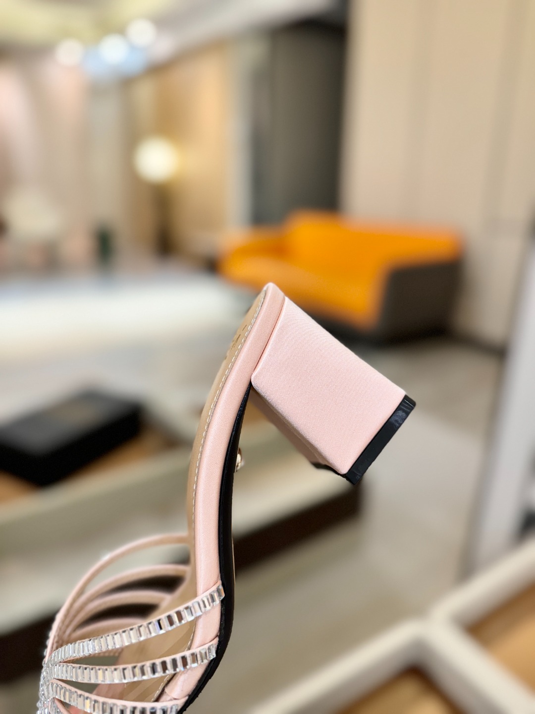 Alevi Mlano 阿列维·姆拉诺 𝘼𝙡𝙚𝙫𝙞 𝙈𝙡𝙖𝙣𝙤Alevi Milano闪钻走秀款一个享有