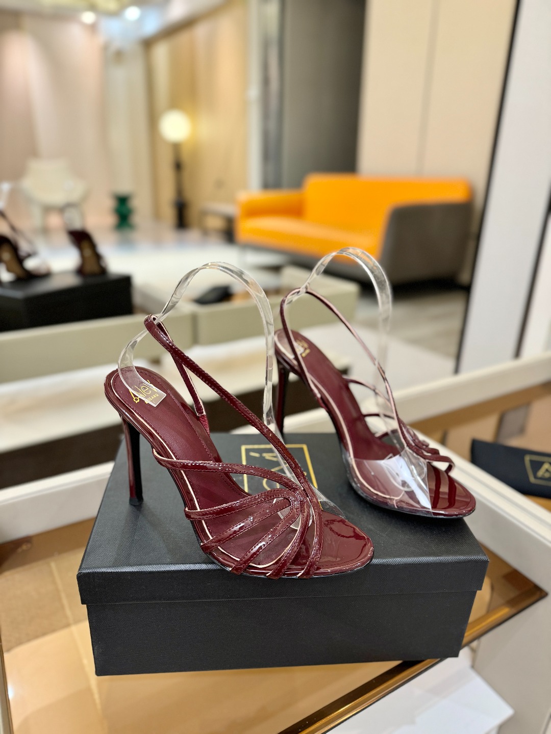 Alevi Mlano 阿列维·姆拉诺 𝘼𝙡𝙚𝙫𝙞 𝙈𝙡𝙖𝙣𝙤 Alevi Milano Alessan