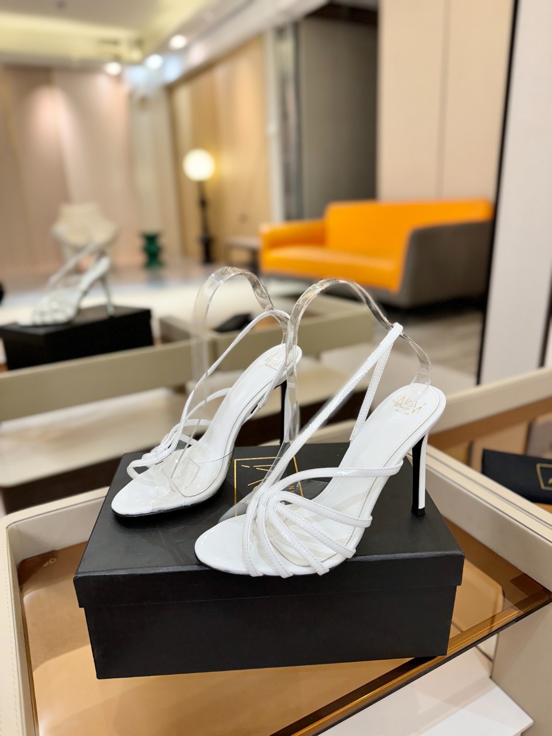 Alevi Mlano 阿列维·姆拉诺 𝘼𝙡𝙚𝙫𝙞 𝙈𝙡𝙖𝙣𝙤 Alevi Milano Alessan