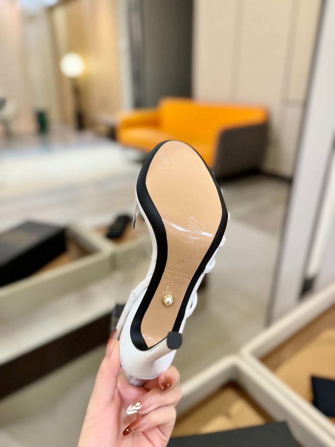 Alevi Mlano 阿列维·姆拉诺 𝘼𝙡𝙚𝙫𝙞 𝙈𝙡𝙖𝙣𝙤 Alevi Milano Alessan