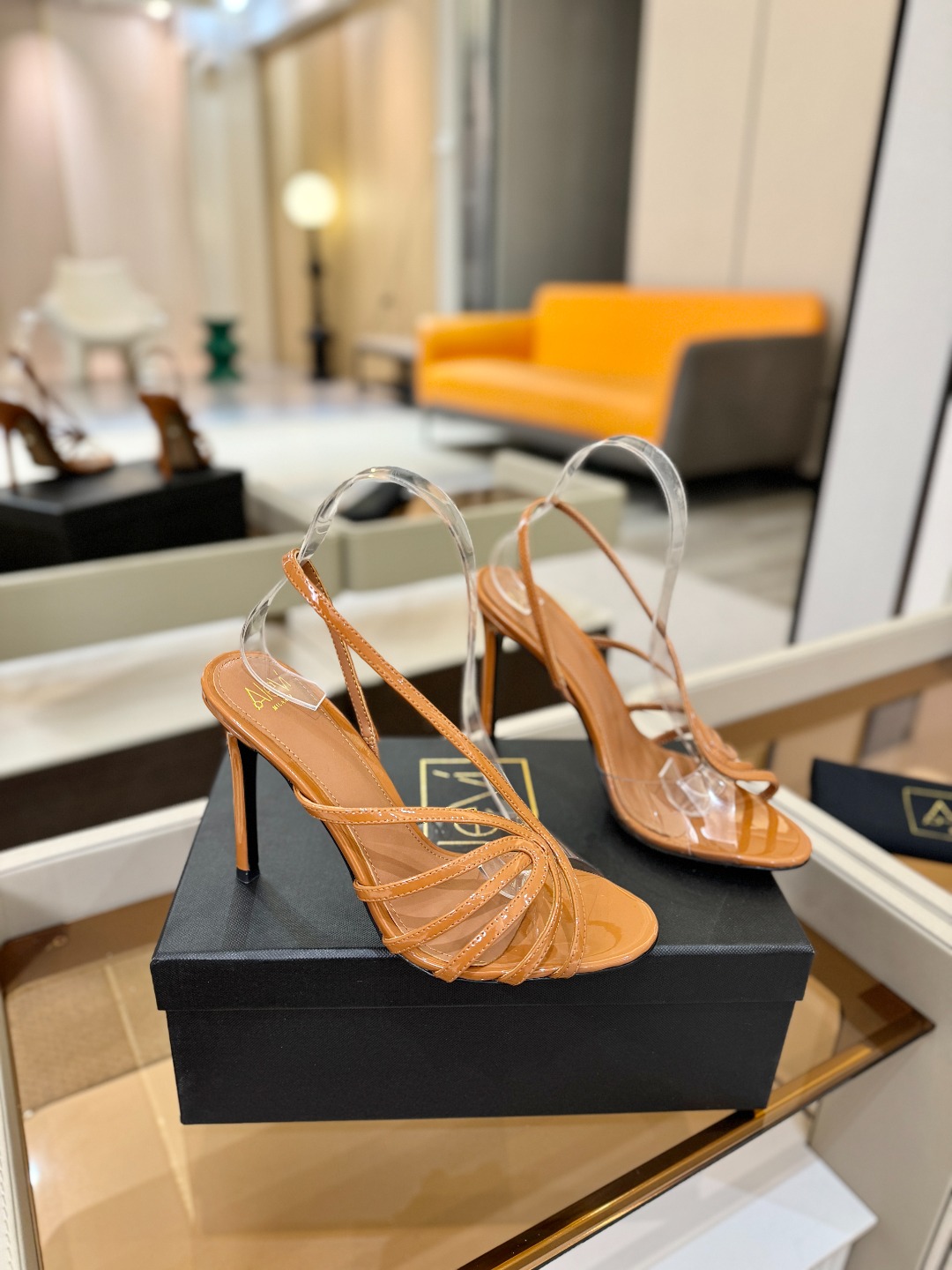 Alevi Mlano 阿列维·姆拉诺 𝘼𝙡𝙚𝙫𝙞 𝙈𝙡𝙖𝙣𝙤 Alevi Milano Alessan