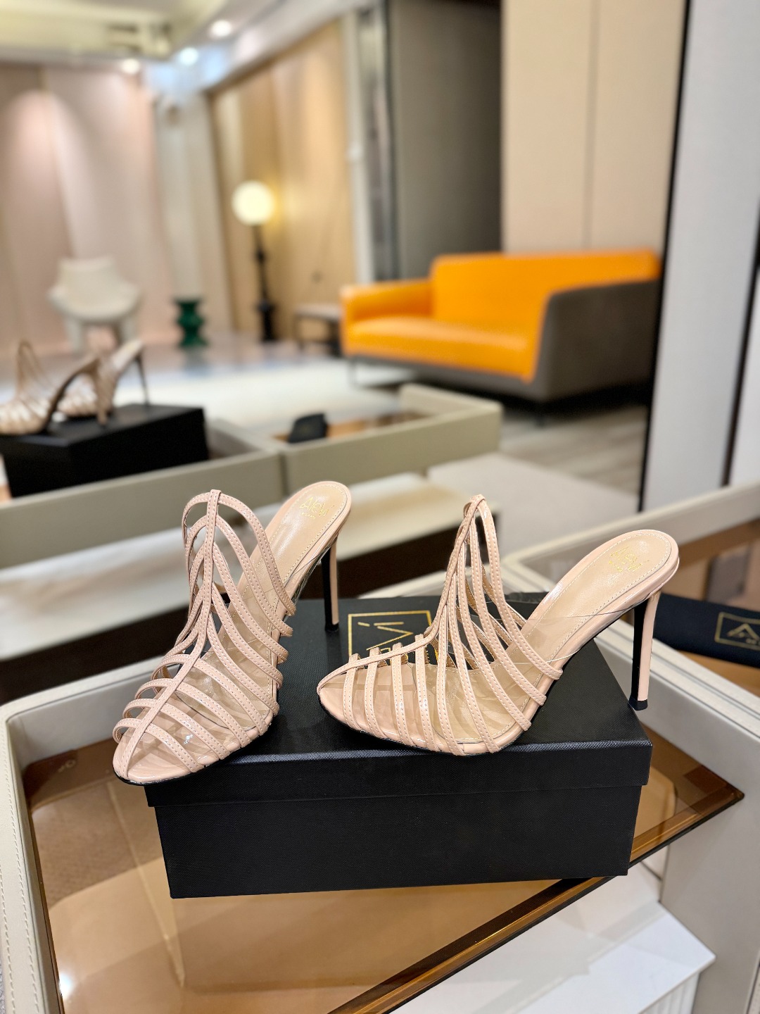 Alevi Mlano 阿列维·姆拉诺 𝘼𝙡𝙚𝙫𝙞 𝙈𝙡𝙖𝙣𝙤 Alevi Milano Alessan