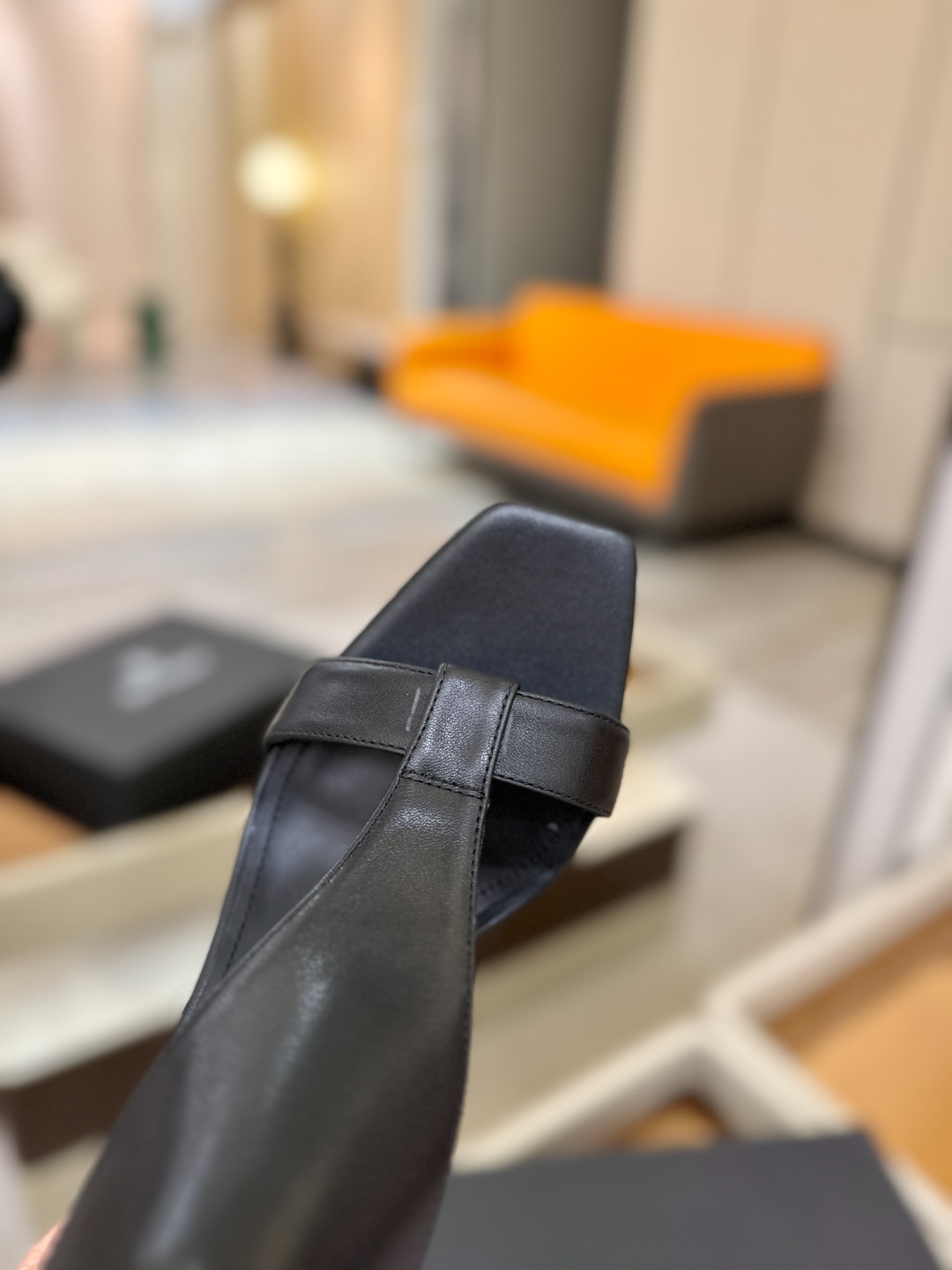 巴尔曼 走秀恨天高水台凉鞋。ʚ😊ɞ 品牌巴尔曼𝘽𝙖𝙡𝙢𝙖𝙞𝙣由法国时装设计师𝙥𝙞𝙚𝙧𝙧𝙚 𝘽𝙖𝙡𝙢𝙖𝙞𝙣