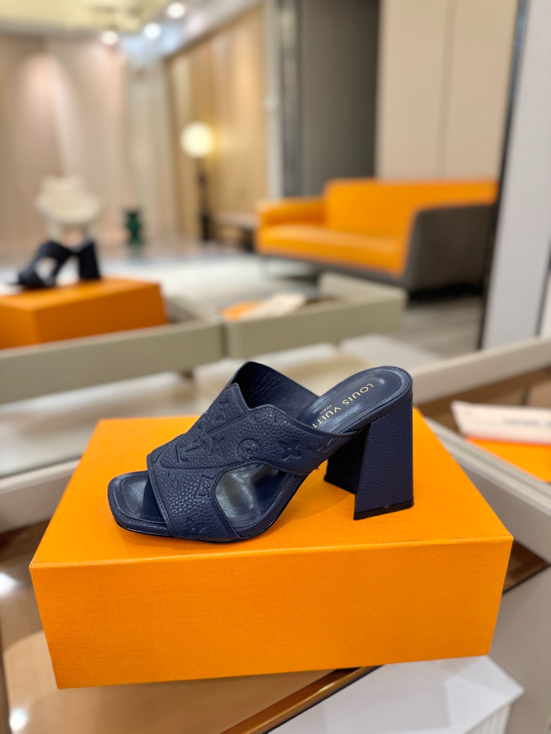 _dkp9sITDOL28NK8M_j6tyVcoB6ePpXxluGa23sQ