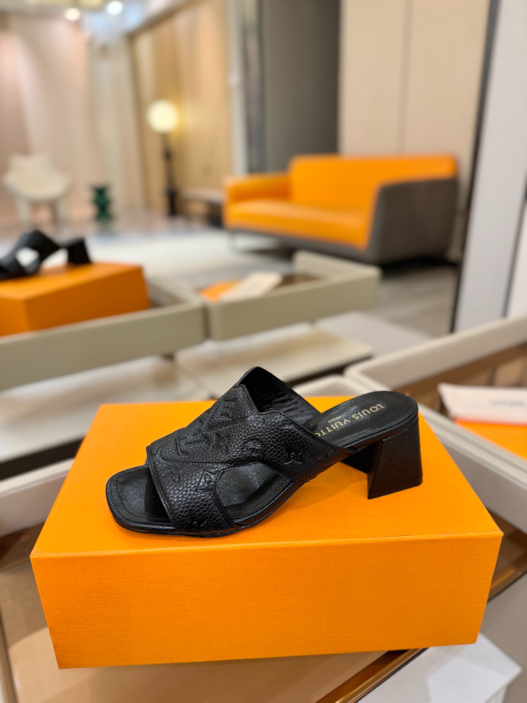 _dDO9sgypyKfDyuxhbl8MbjoLokidvGmwyrE94iw