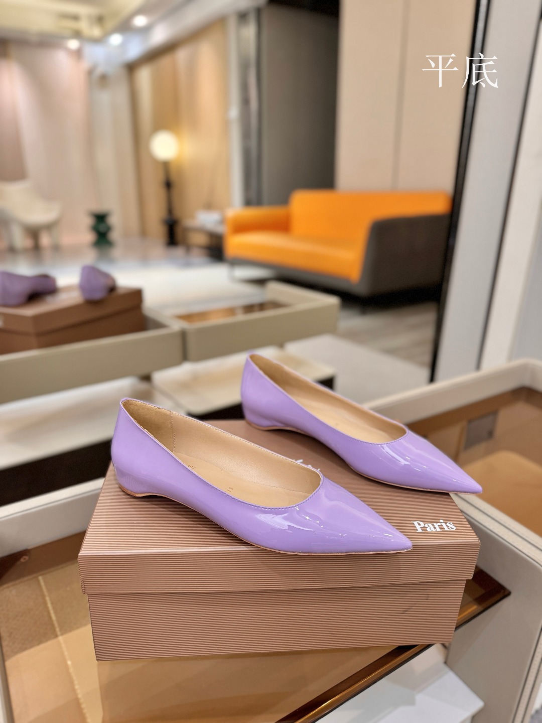 漆皮 单鞋（经典款）质感立体穿出时尚芭莎的气质优质皮里更加柔软透气，无敌瘦腿，穿上立马拉升腿的长度～涵深