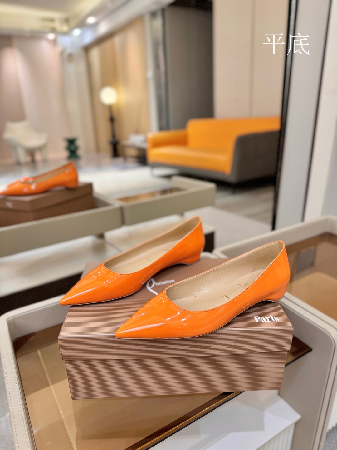 漆皮 单鞋（经典款）质感立体穿出时尚芭莎的气质优质皮里更加柔软透气，无敌瘦腿，穿上立马拉升腿的长度～涵深