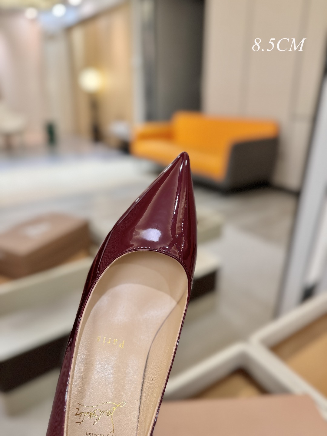 漆皮 单鞋（经典款）质感立体穿出时尚芭莎的气质优质皮里更加柔软透气，无敌瘦腿，穿上立马拉升腿的长度～涵深