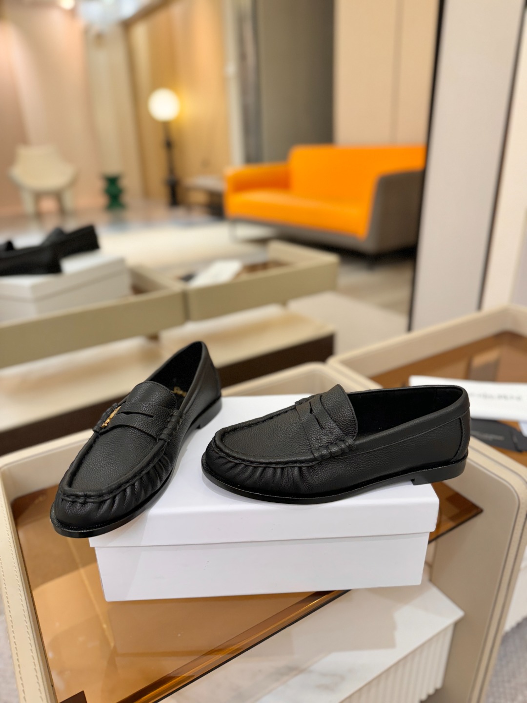 （情侣款） SAINT LAURENT圣罗兰新款褶皱乐福鞋系列🤝🤝YSL女孩的松弛感真的被狠狠拿捏 简直