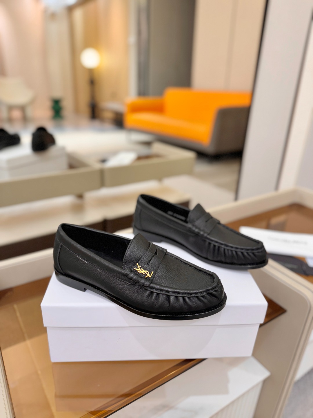 （情侣款） SAINT LAURENT圣罗兰新款褶皱乐福鞋系列🤝🤝YSL女孩的松弛感真的被狠狠拿捏 简直