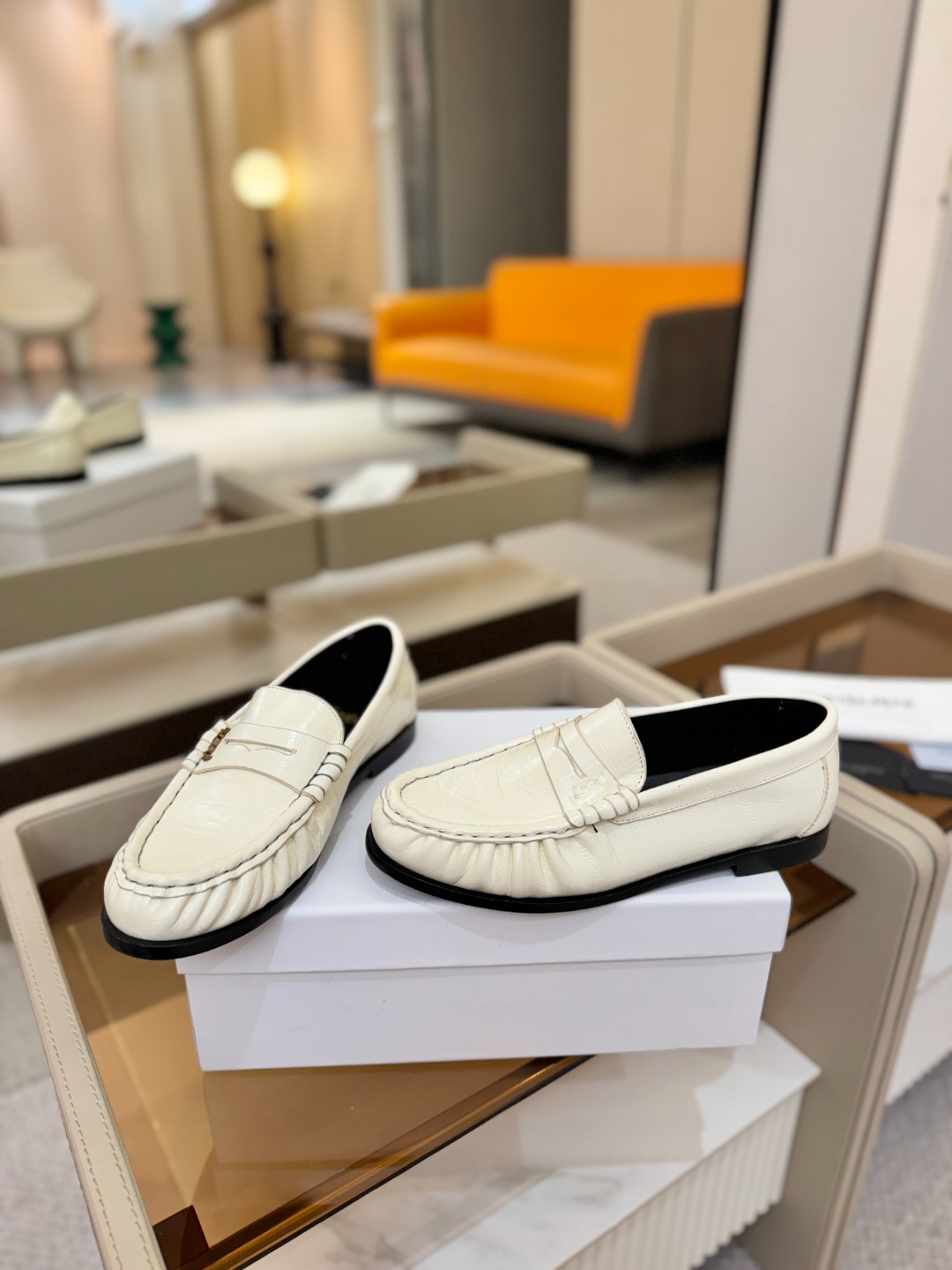 （情侣款） SAINT LAURENT圣罗兰新款褶皱乐福鞋系列🤝🤝YSL女孩的松弛感真的被狠狠拿捏 简直