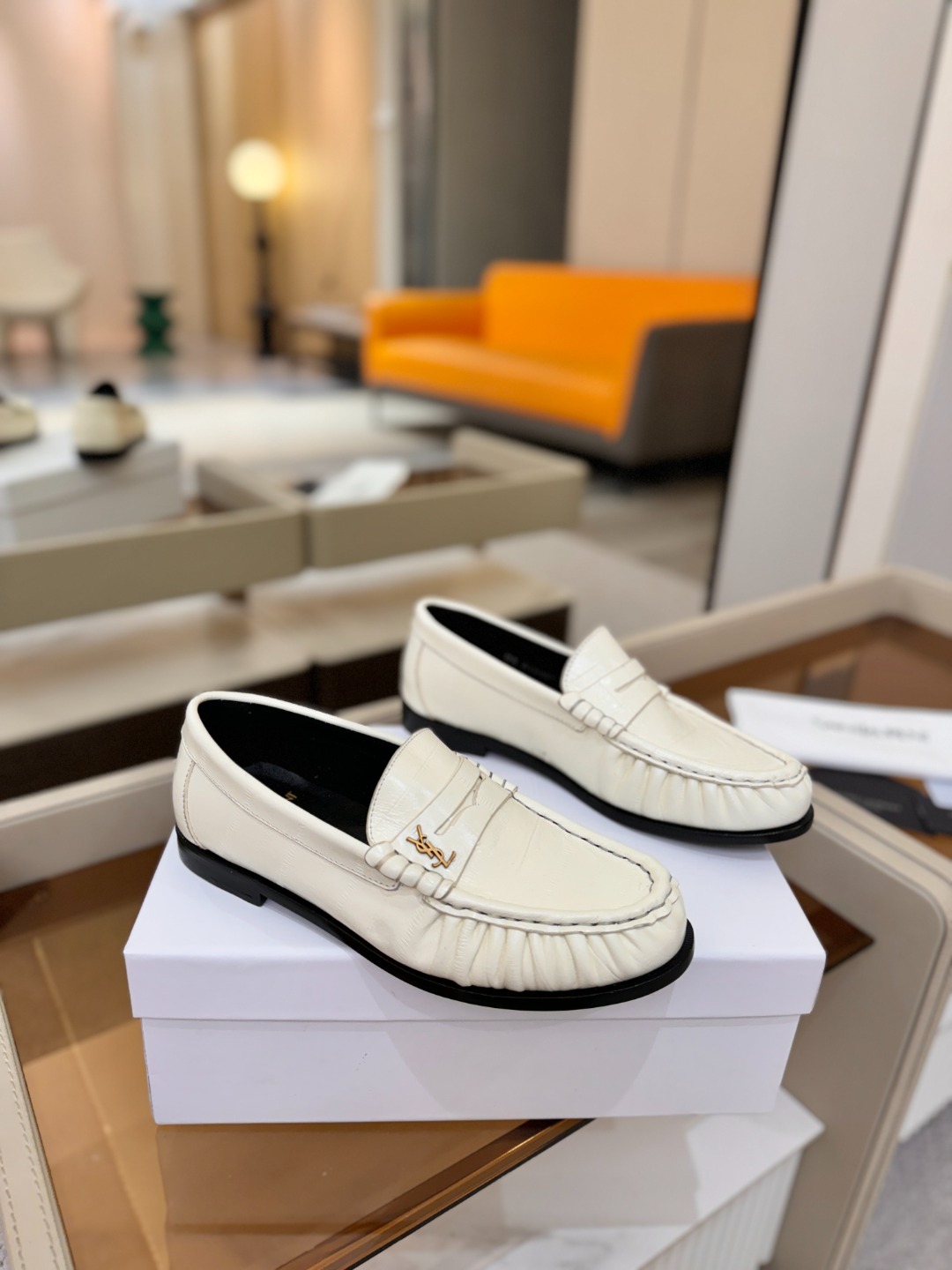 （情侣款） SAINT LAURENT圣罗兰新款褶皱乐福鞋系列🤝🤝YSL女孩的松弛感真的被狠狠拿捏 简直