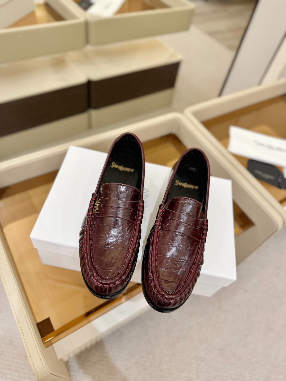 （情侣款） SAINT LAURENT圣罗兰新款褶皱乐福鞋系列🤝🤝YSL女孩的松弛感真的被狠狠拿捏 简直