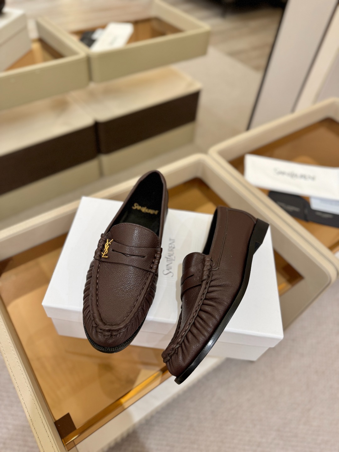 （情侣款） SAINT LAURENT圣罗兰新款褶皱乐福鞋系列🤝🤝YSL女孩的松弛感真的被狠狠拿捏 简直