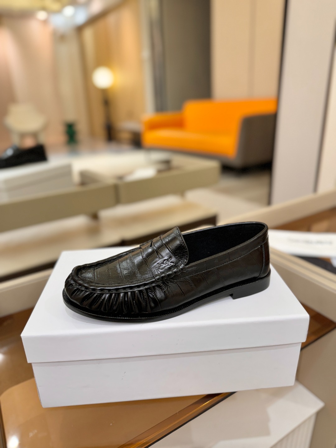 （情侣款） SAINT LAURENT圣罗兰新款褶皱乐福鞋系列🤝🤝YSL女孩的松弛感真的被狠狠拿捏 简直