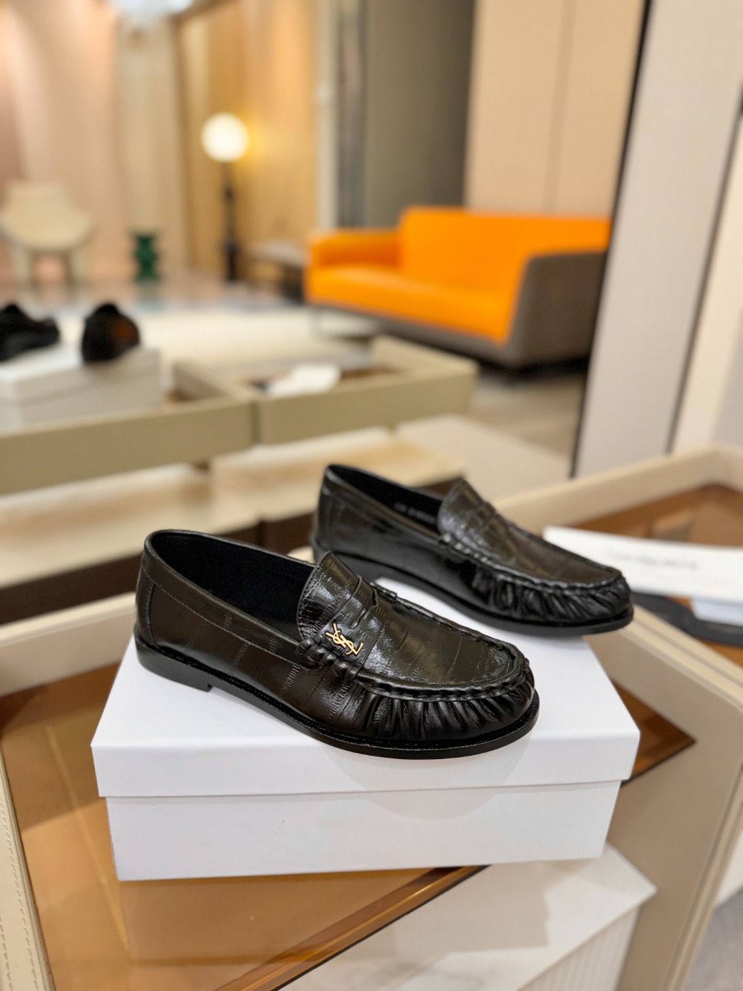 （情侣款） SAINT LAURENT圣罗兰新款褶皱乐福鞋系列🤝🤝YSL女孩的松弛感真的被狠狠拿捏 简直