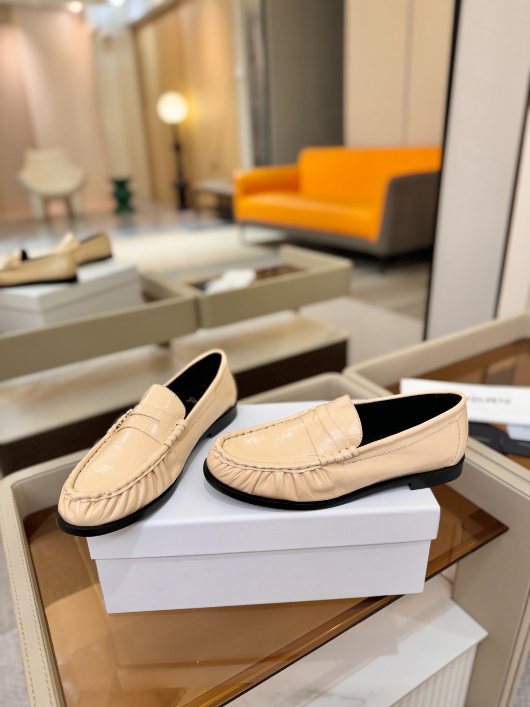 （情侣款） SAINT LAURENT圣罗兰新款褶皱乐福鞋系列🤝🤝YSL女孩的松弛感真的被狠狠拿捏 简直