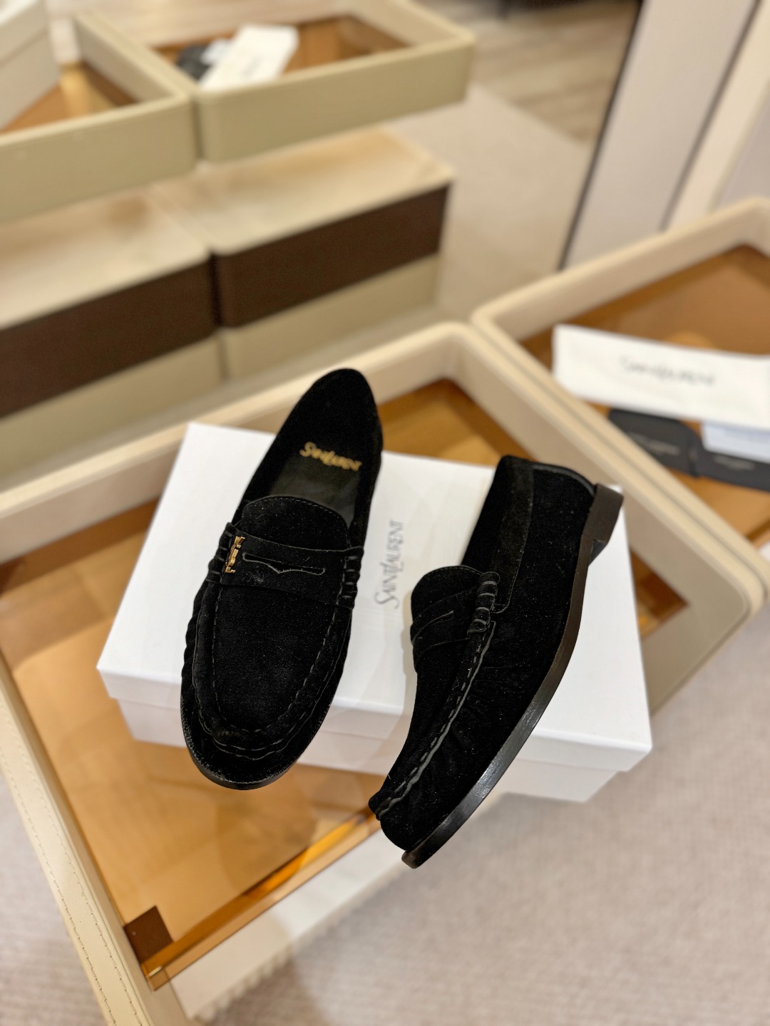 （情侣款） SAINT LAURENT圣罗兰新款褶皱乐福鞋系列🤝🤝YSL女孩的松弛感真的被狠狠拿捏 简直