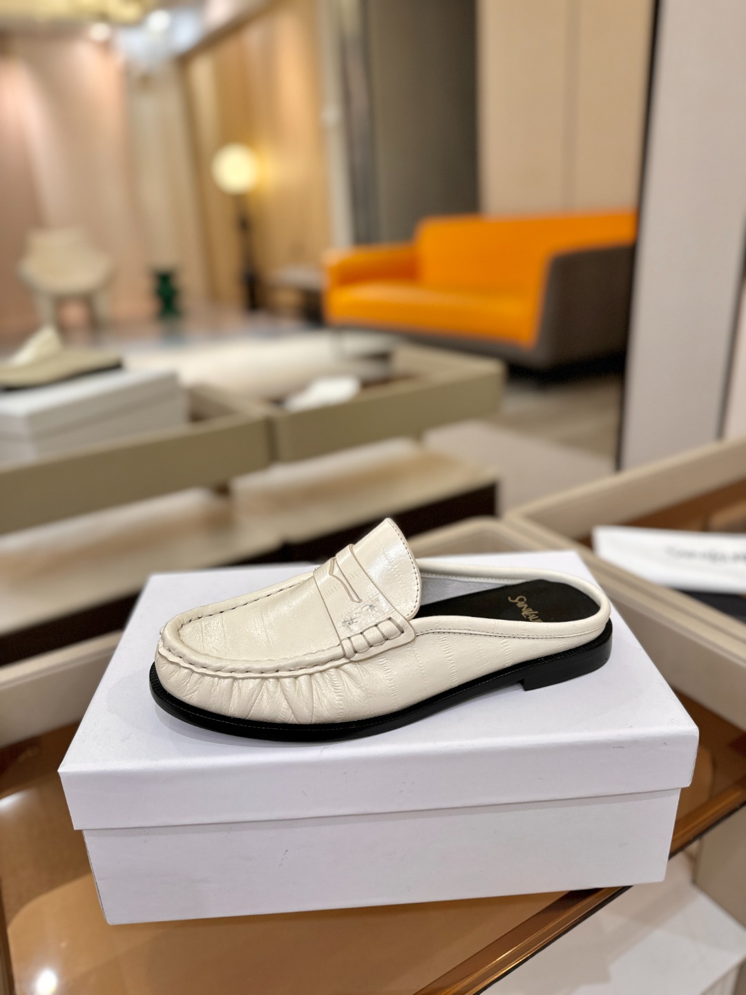 （情侣款） SAINT LAURENT圣罗兰新款褶皱乐福鞋系列🤝🤝YSL女孩的松弛感真的被狠狠拿捏 简直