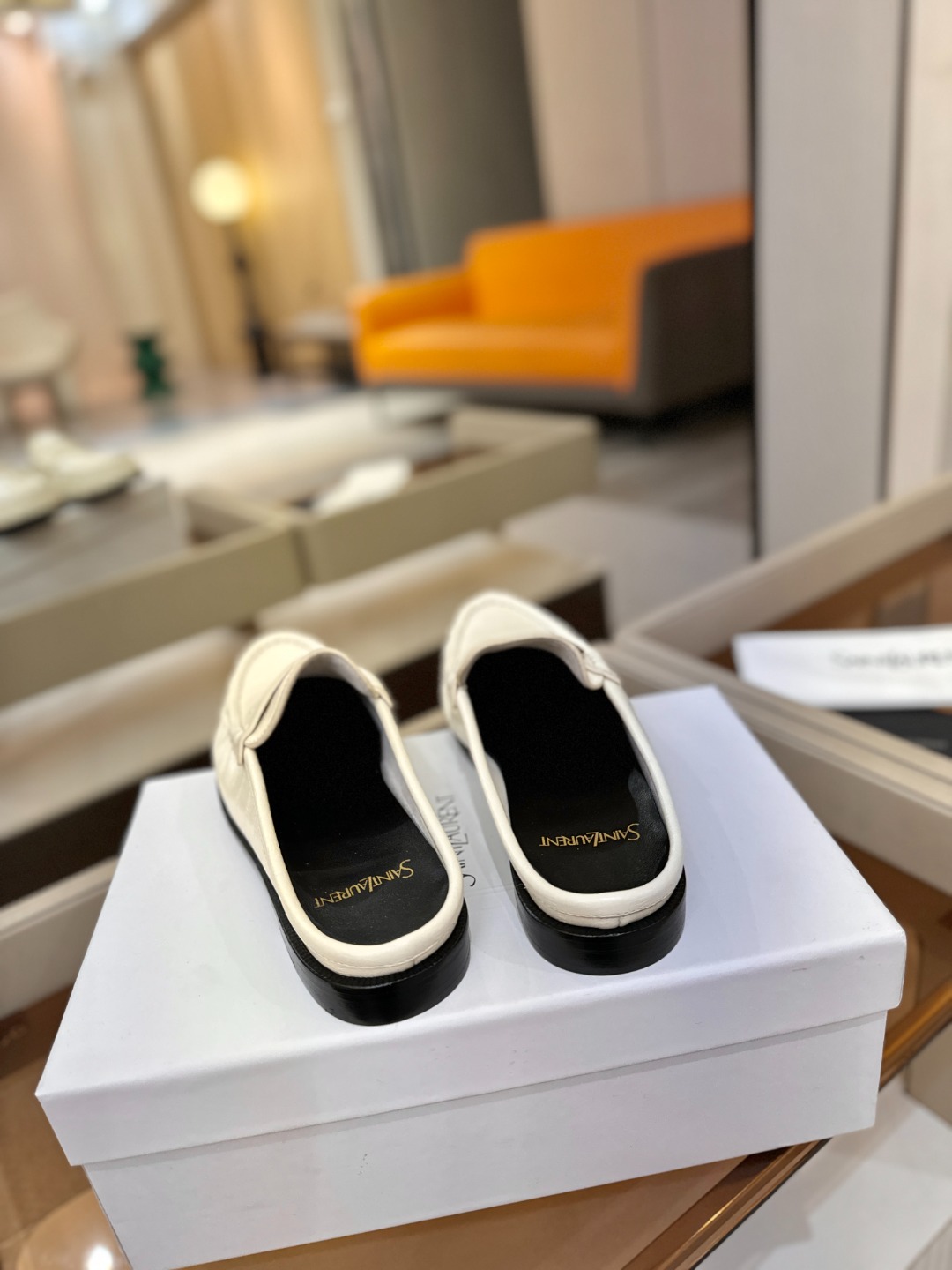 （情侣款） SAINT LAURENT圣罗兰新款褶皱乐福鞋系列🤝🤝YSL女孩的松弛感真的被狠狠拿捏 简直