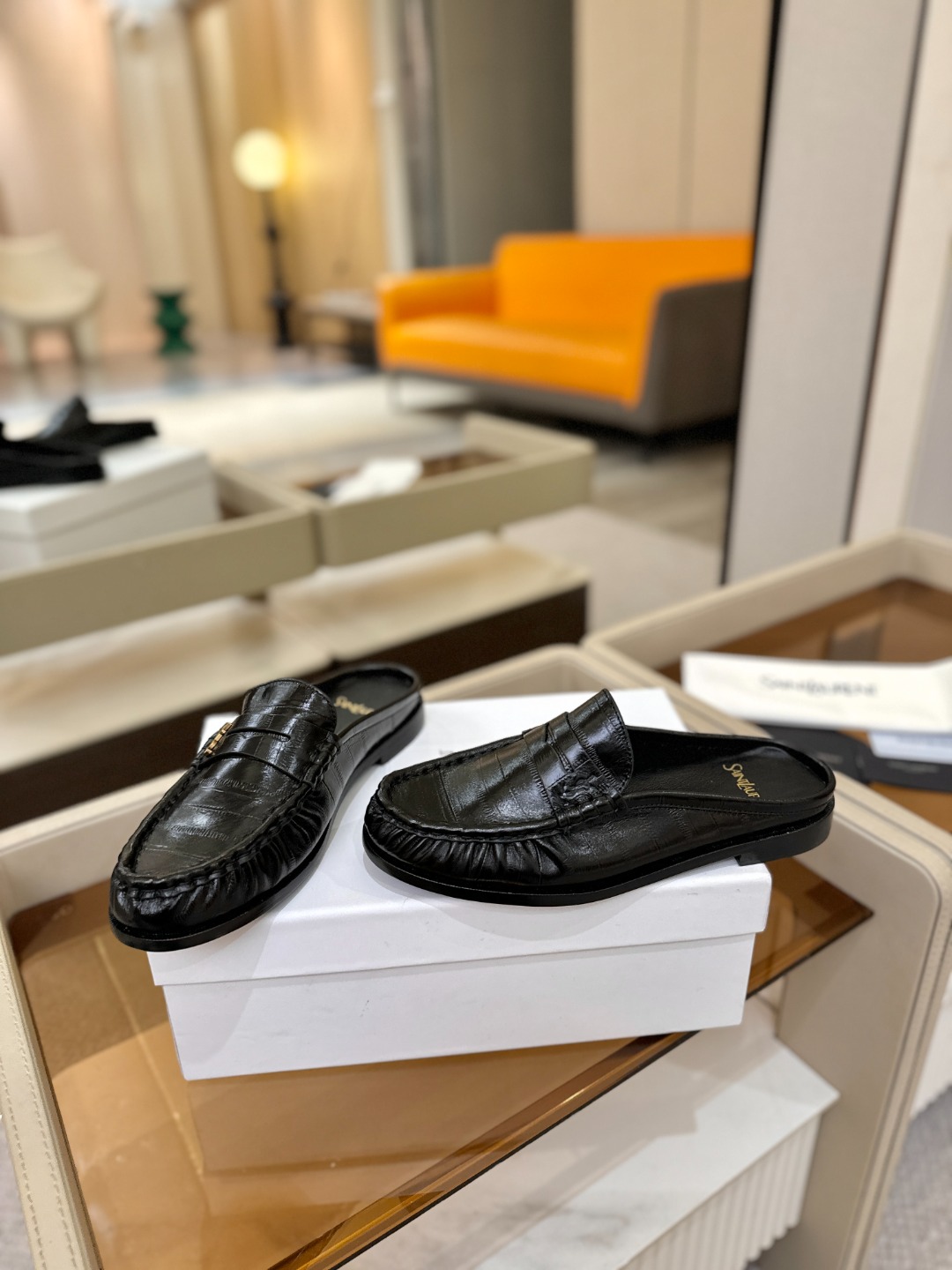 （情侣款） SAINT LAURENT圣罗兰新款褶皱乐福鞋系列🤝🤝YSL女孩的松弛感真的被狠狠拿捏 简直