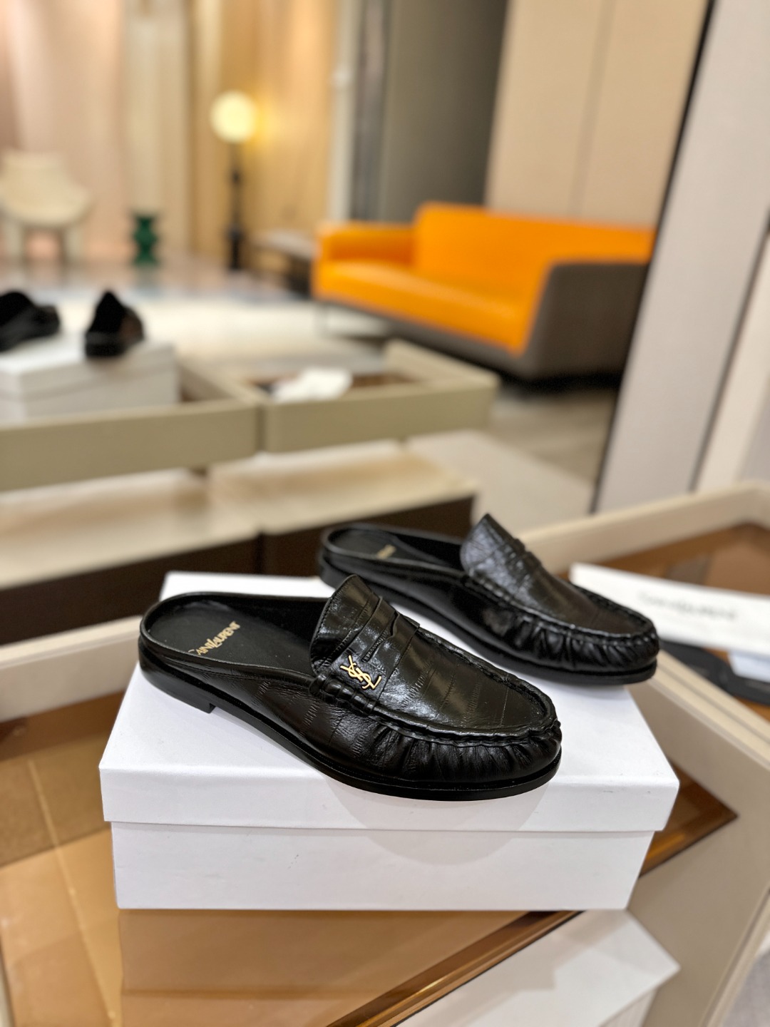 （情侣款） SAINT LAURENT圣罗兰新款褶皱乐福鞋系列🤝🤝YSL女孩的松弛感真的被狠狠拿捏 简直