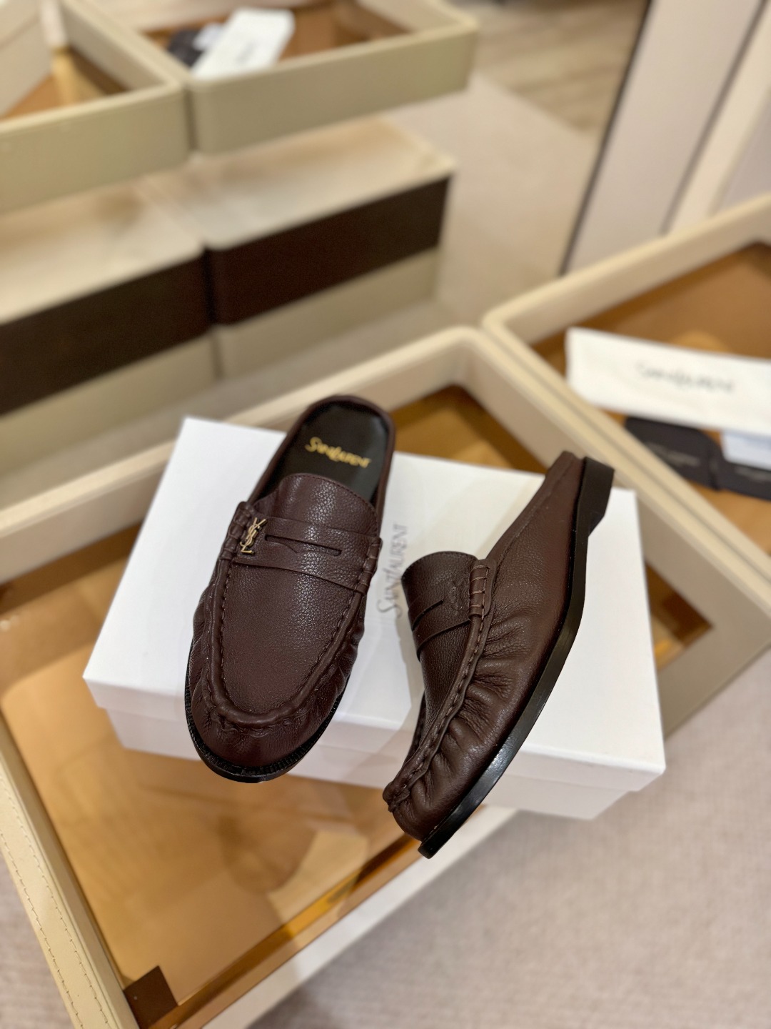（情侣款） SAINT LAURENT圣罗兰新款褶皱乐福鞋系列🤝🤝YSL女孩的松弛感真的被狠狠拿捏 简直