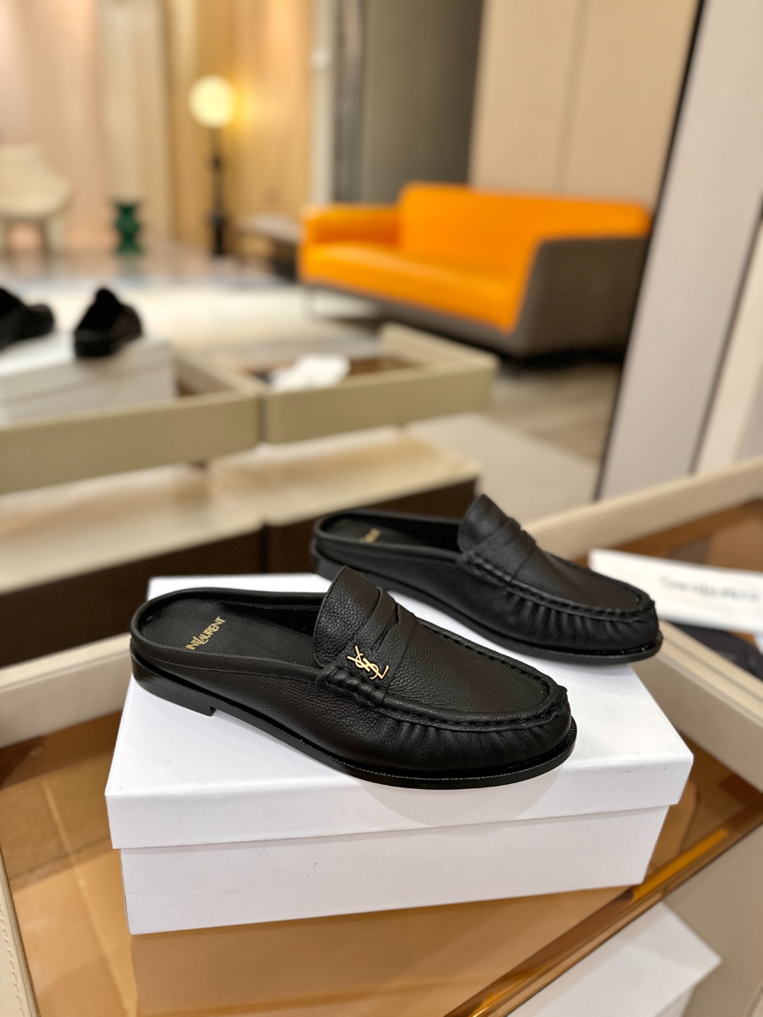 （情侣款） SAINT LAURENT圣罗兰新款褶皱乐福鞋系列🤝🤝YSL女孩的松弛感真的被狠狠拿捏 简直