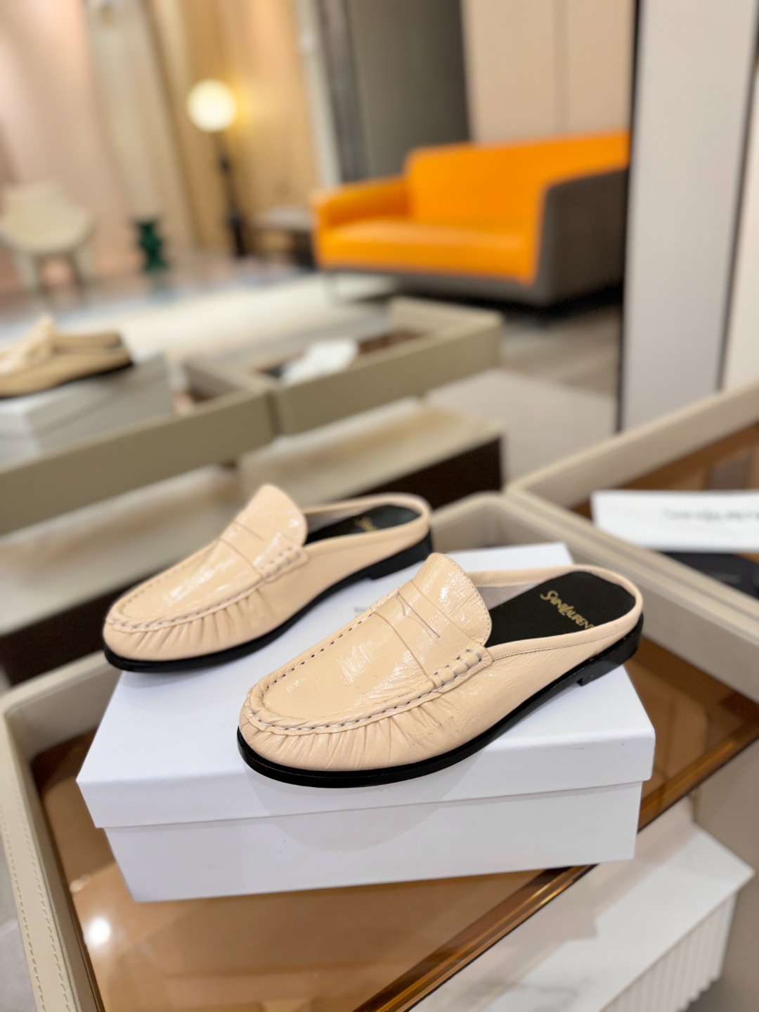 （情侣款） SAINT LAURENT圣罗兰新款褶皱乐福鞋系列🤝🤝YSL女孩的松弛感真的被狠狠拿捏 简直