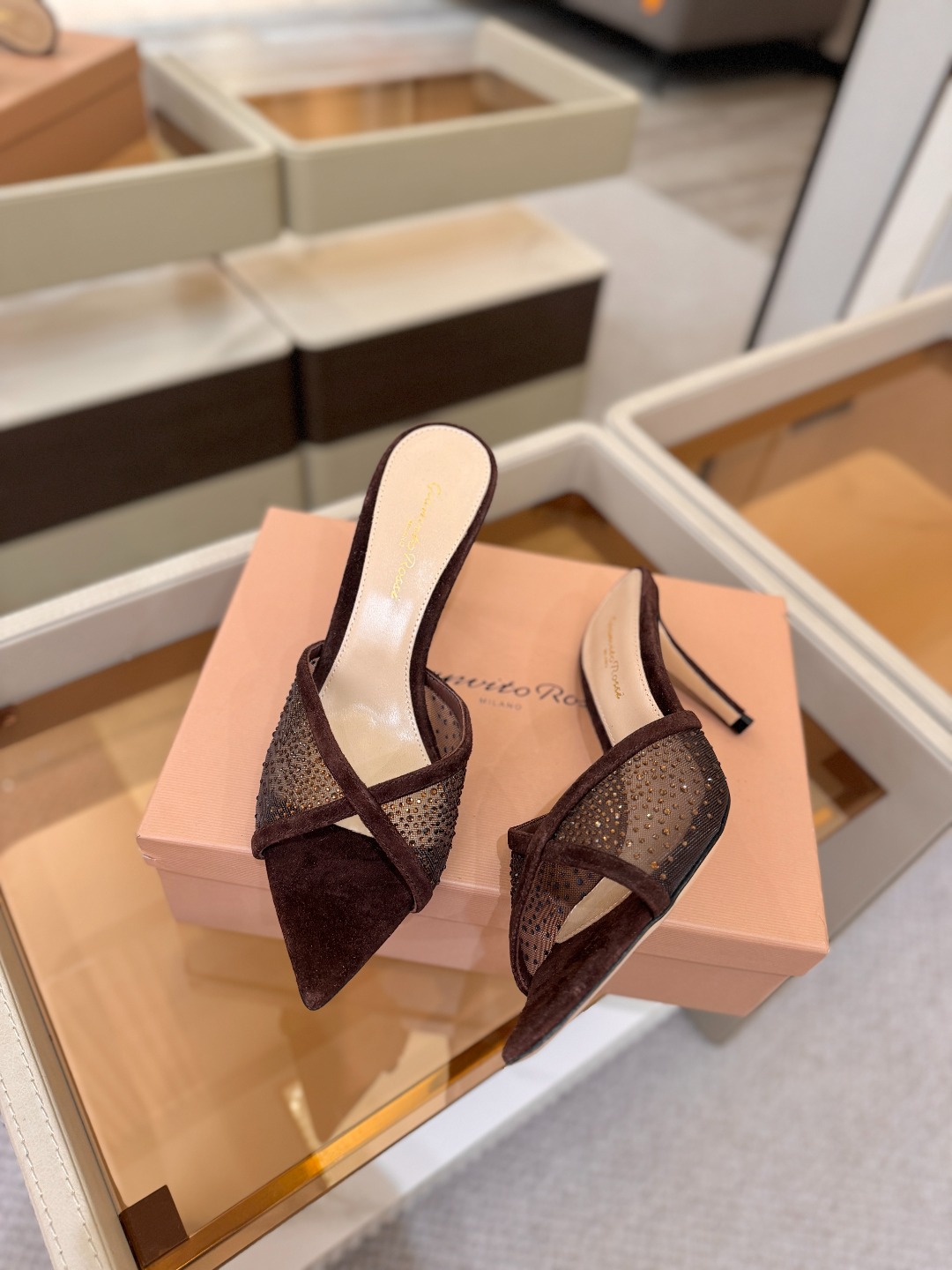 Gianvito rossi 👠拖鞋顶级版本，代购品质！👡施华洛奇水钻尖头高跟拖鞋，宛如从童话中走来的仙
