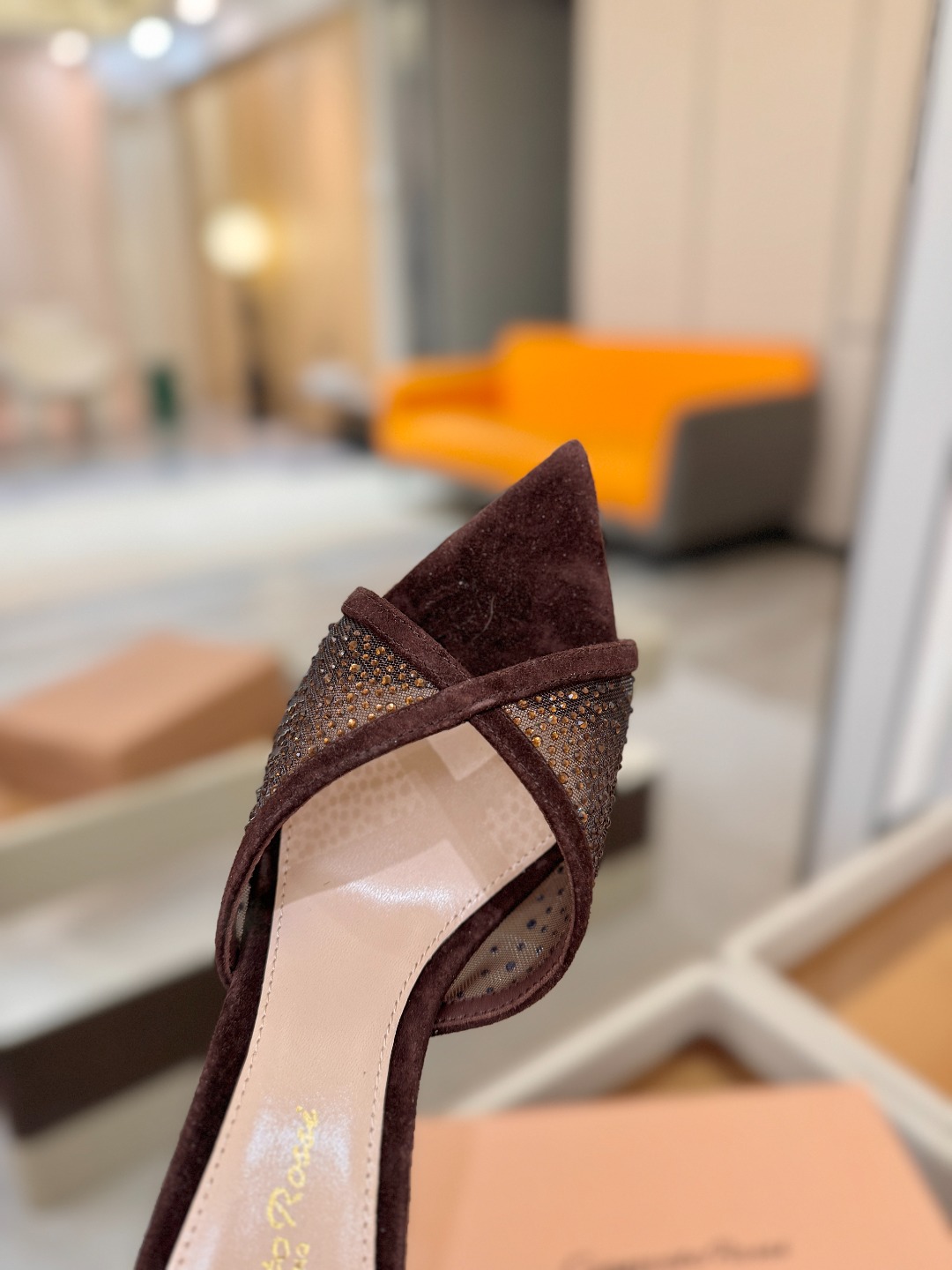 Gianvito rossi 👠拖鞋顶级版本，代购品质！👡施华洛奇水钻尖头高跟拖鞋，宛如从童话中走来的仙