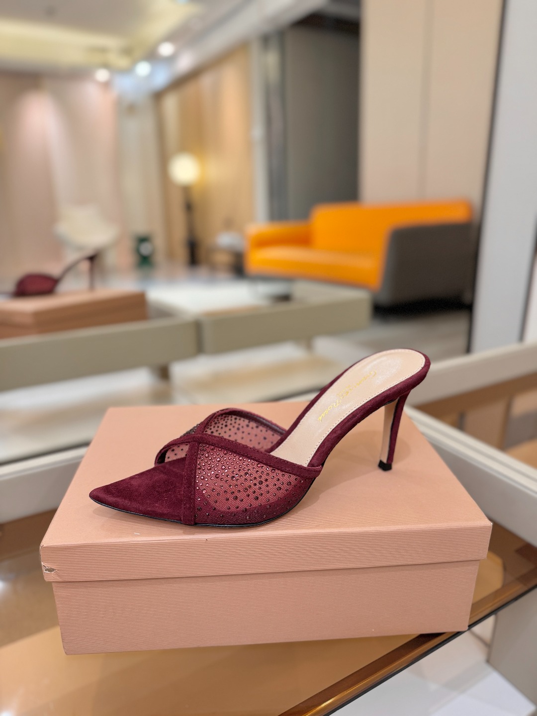 Gianvito rossi 👠拖鞋顶级版本，代购品质！👡施华洛奇水钻尖头高跟拖鞋，宛如从童话中走来的仙