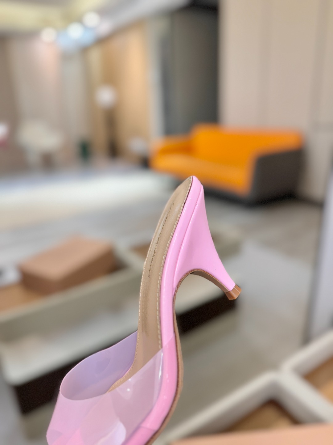 Gianvito Rossi 👠胶片拖鞋顶级版本！代购品质！👡圆头高坡跟跟拖鞋，宛如从童话中走来的仙履💖