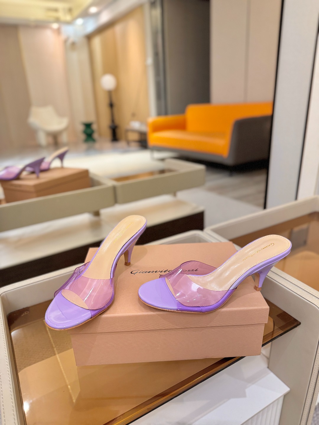 Gianvito Rossi 👠胶片拖鞋顶级版本！代购品质！👡圆头高坡跟跟拖鞋，宛如从童话中走来的仙履💖
