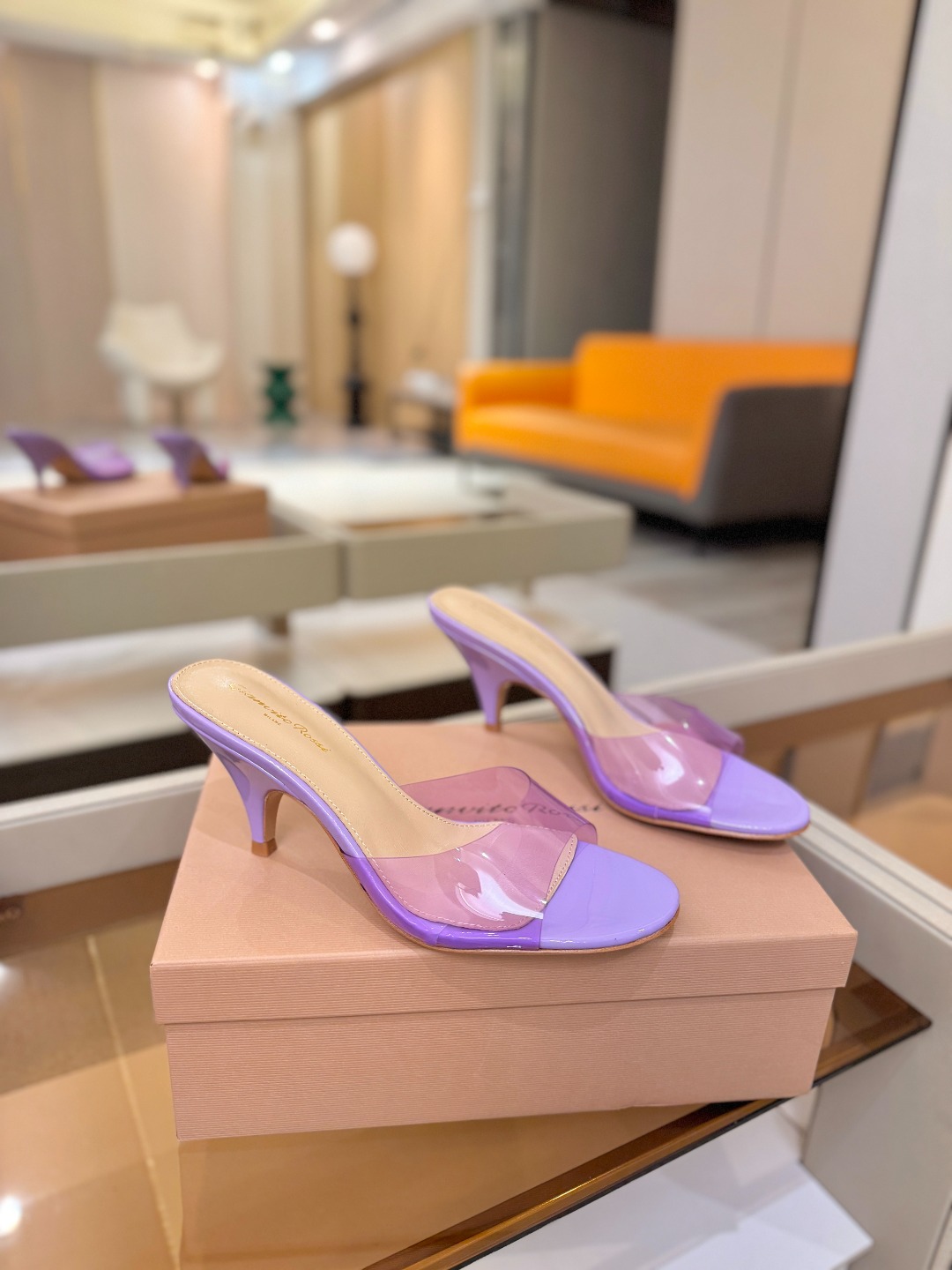 Gianvito Rossi 👠胶片拖鞋顶级版本！代购品质！👡圆头高坡跟跟拖鞋，宛如从童话中走来的仙履💖