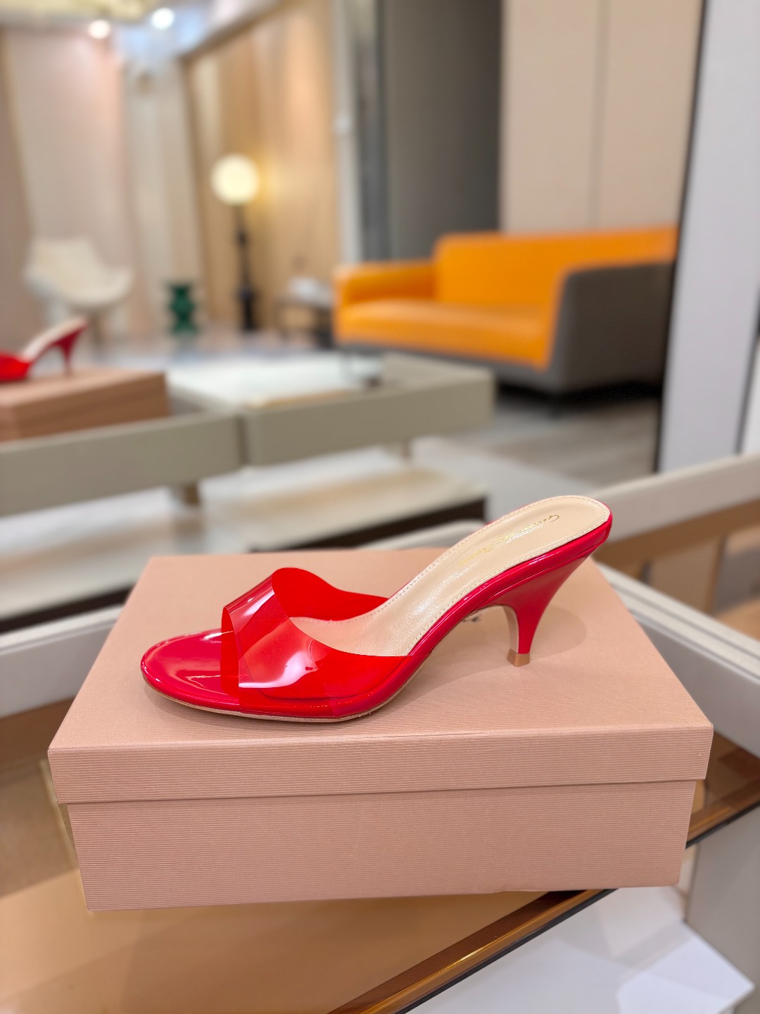 Gianvito Rossi 👠胶片拖鞋顶级版本！代购品质！👡圆头高坡跟跟拖鞋，宛如从童话中走来的仙履💖