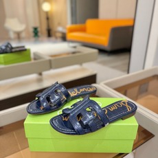 SAM EDELMAN(三姆爱德曼) 是来自纽约的轻奢设计师品牌 虞书欣代言同款🫰时尚休闲一字拖鞋 美式 SAM EDELMAN(三姆爱德曼) 是来自纽约的轻奢设计师品牌 虞书欣代言同款🫰时尚休闲一字拖鞋 美式