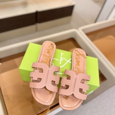 SAM EDELMAN(三姆爱德曼) 是来自纽约的轻奢设计师品牌 虞书欣代言同款🫰时尚休闲一字拖鞋 美式 SAM EDELMAN(三姆爱德曼) 是来自纽约的轻奢设计师品牌 虞书欣代言同款🫰时尚休闲一字拖鞋 美式