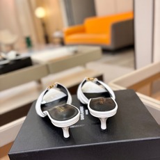 YSL「SAINT LAURENT*」 夏季新品 金属头优雅大气高跟凉鞋——————————全新春夏系列 YSL「SAINT LAURENT*」 夏季新品 金属头优雅大气高跟凉鞋——————————全新春夏系列