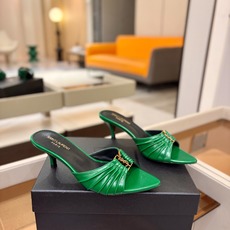 YSL「SAINT LAURENT*」 夏季新品 金属头优雅大气高跟凉鞋——————————全新春夏系列 YSL「SAINT LAURENT*」 夏季新品 金属头优雅大气高跟凉鞋——————————全新春夏系列