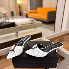 YSL「SAINT LAURENT*」 夏季新品 金属头优雅大气高跟凉鞋——————————全新春夏系列 YSL「SAINT LAURENT*」 夏季新品 金属头优雅大气高跟凉鞋——————————全新春夏系列