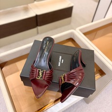 YSL「SAINT LAURENT*」 夏季新品 金属头优雅大气高跟凉鞋——————————全新春夏系列 YSL「SAINT LAURENT*」 夏季新品 金属头优雅大气高跟凉鞋——————————全新春夏系列