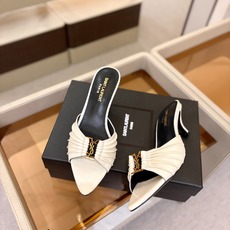 YSL「SAINT LAURENT*」 夏季新品 金属头优雅大气高跟凉鞋——————————全新春夏系列 YSL「SAINT LAURENT*」 夏季新品 金属头优雅大气高跟凉鞋——————————全新春夏系列